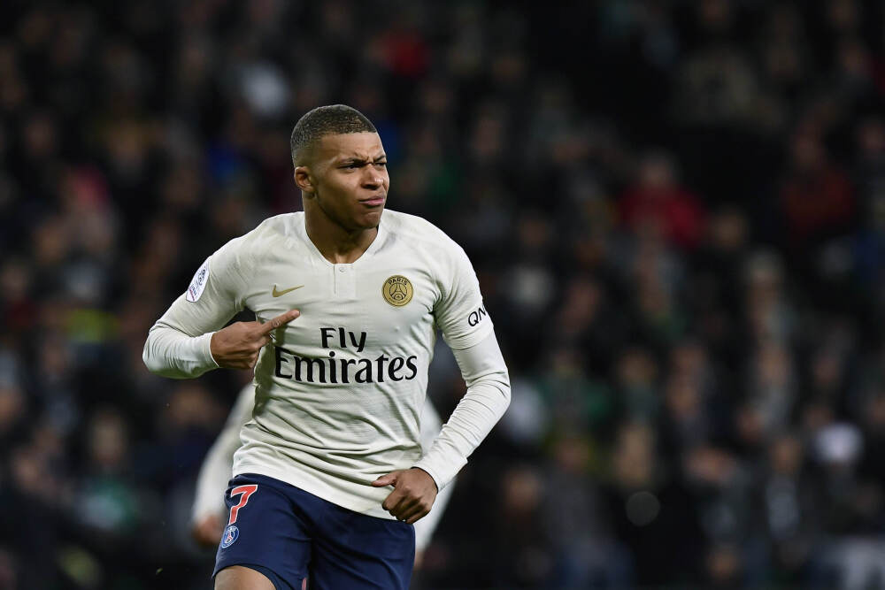 马斯克身价再创新高，富可敌国背后，贫富鸿沟如何填平？